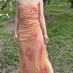 Laundry by Shelli Segal Chiffon Peach and Pink Dress Size 6